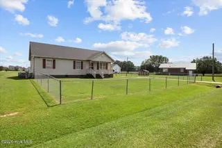 7032 Kingswood Circle, Stantonsburg, NC 27883 – photo 7: 06-7032 Kingswood Cir-6