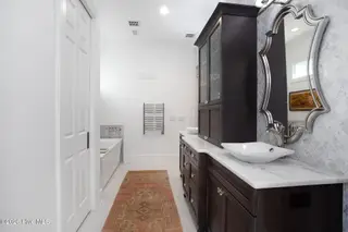 1810 Mews Drive, Wilmington, NC 28405 — 5-bedroom home in Landfall, Wilmington, NC, photo 18 of 51