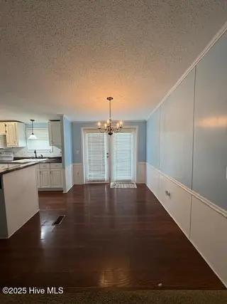 1554 Gate 2 SW, Ocean Isle Beach, NC 28469 — 3-bedroom manufactured home in Seaside North, Ocean Isle Beach, NC, photo 8 of 17: IMG_2421