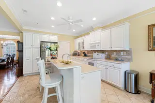 102 Fairway Drive W, Morehead City, NC 28557 – photo 17: Kitchen