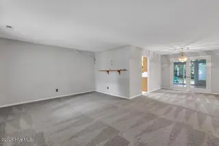 212 Kerry Court, Jacksonville, NC 28546 — 3-bedroom home in Windsor Manor, Jacksonville, NC, photo 4 of 30