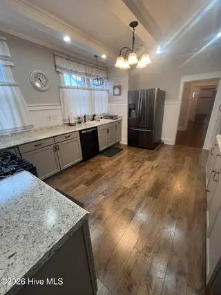 913 W Church Street, Elizabeth City, NC 27909 – photo 11: Kitchen from Back Door