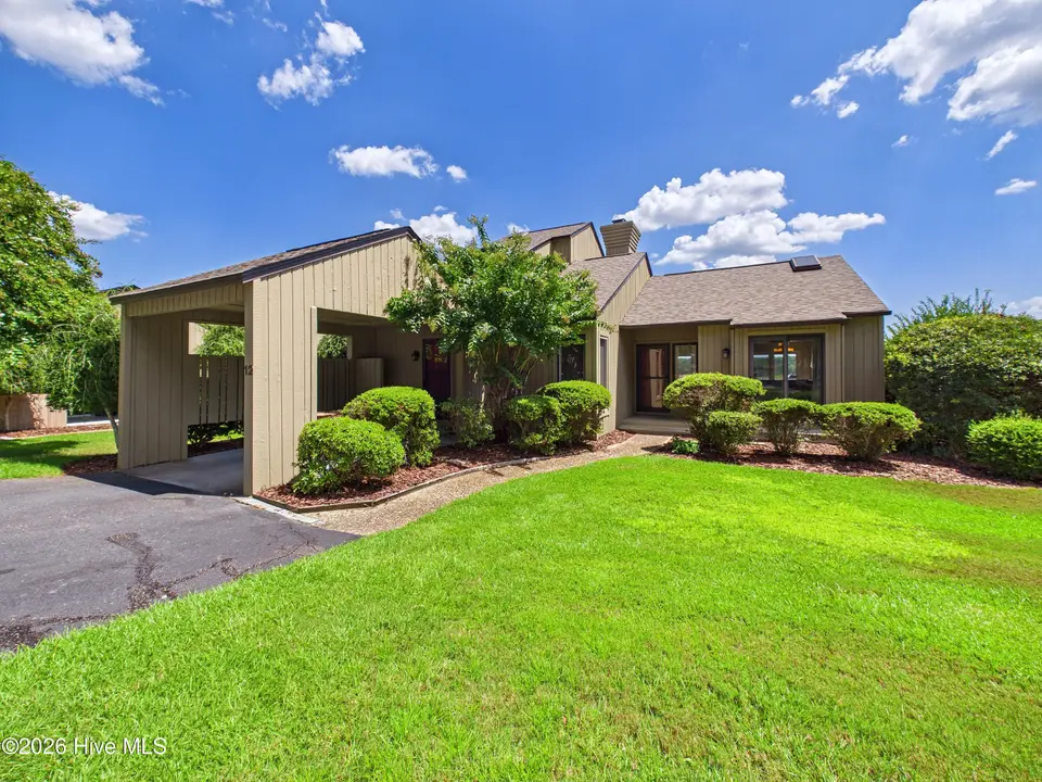 12 Lake Pinehurst Villas Road, Pinehurst, NC 28374 – photo 1 of 42: 12 Lake Pinehurst Villas