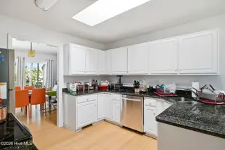 30 Lake Pinehurst Villas Road, Pinehurst, NC 28374 – photo 7: Kitchen