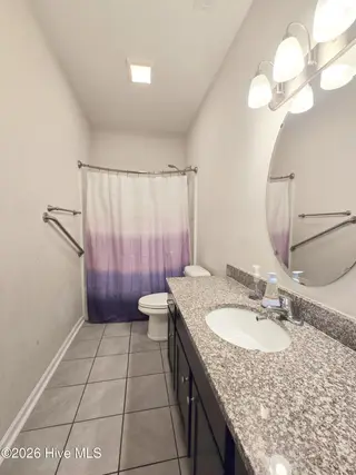 100 Bungalow Drive, New Bern, NC 28562 – photo 19: Guest Bathroom 2