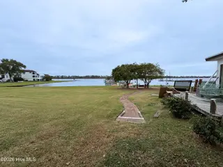 110 S Washington Harbor, Washington, NC 27889 — 3-bedroom townhome in Washington Harbour, Washington, NC, photo 21 of 27