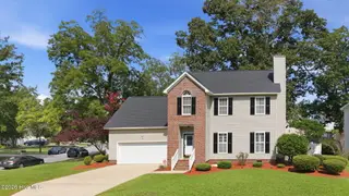 2110 Sir Raleigh Court, Greenville, NC 27858 – photo 6: 4-web-or-mls-DJI_20260813110610_0580_D_e