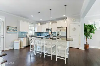 410 Birmingham Avenue, Carolina Beach, NC 28428 – photo 10: mls-DSC06045