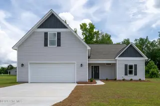 303 Ramonas Lake Court, New Bern, NC 28560 – photo 1: 303 Ramonas Lake Court, New Bern, NC