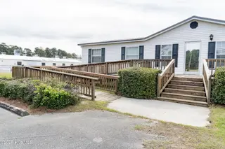 904 Jefferson Street, Whiteville, NC 28472 – photo 3: DSC01457