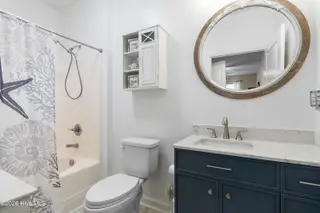 270 Woodlands Way Unit 2, Calabash, NC 28467 — 3-bedroom condo in Crow Creek, Calabash, NC, photo 7 of 38: Primary Bath