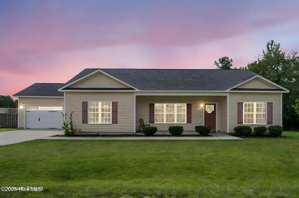 263 Sweet Gum Lane, Richlands, NC 28574 – photo 1 of 37: 263 Sweet Gum Lane