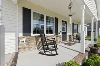 305 Basil Court, Hubert, NC 28539 – photo 5: 5-web-or-mls-05