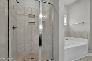 186 Violetear Ridge, Hampstead, NC 28443 — 4-bedroom home in Sparrows Bend, Hampstead, NC, photo 17 of 55