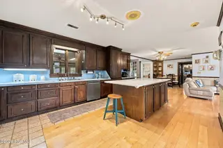 2904 Mills Road, Greenville, NC 27858 — 4-bedroom home, Greenville, NC, photo 10 of 61: 30-web-or-mls-BLS_0191