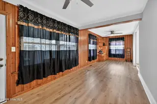 2714 Princess Place Drive, Wilmington, NC 28405 – photo 8: 08_2714_Princess_Pl_Dr_Wilmington_NC_284