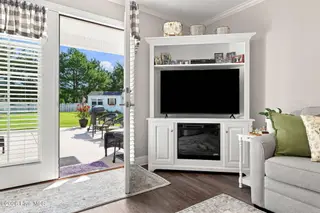 201 Asheberne Drive, Washington, NC 27889 – photo 19: 25-web-or-mls-BLS_0333-edit