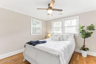 305 Wayne Drive, Wilmington, NC 28403 – photo 17: 023_305_wayne_drive_-23_23