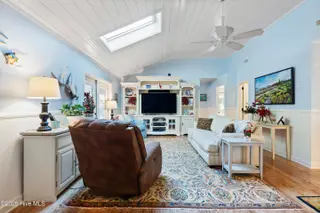 2745 Scotts Hill Loop Road, Wilmington, NC 28411 – photo 8: mls-DSC05872