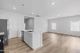 207 Keira Lane NW, Supply, NC 28462 – photo 10