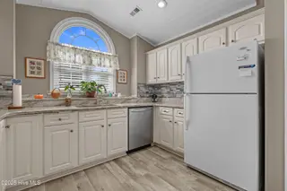 482 Pepper Breeze Avenue SW, Calabash, NC 28467 — 2-bedroom home in Saltaire Village, Calabash, NC, photo 13 of 54: 482 pepper breeze ave sw - 20