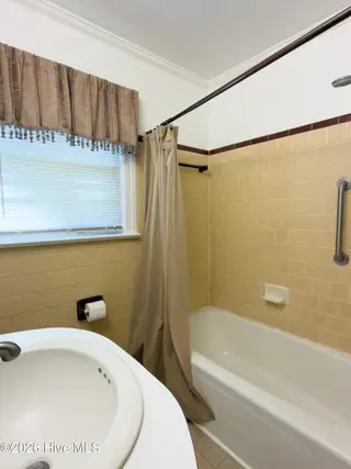 111 North Drive, Chocowinity, NC 27817 – photo 13: IMG_0443