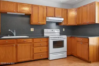 2111 Hunt Hill Place, Kinston, NC 28504 – photo 19: IMG_8034
