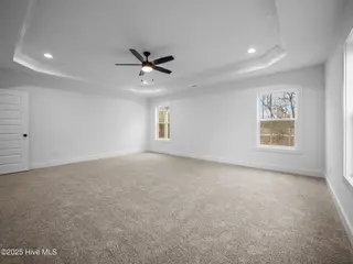 293 E Ivybridge Drive, Hubert, NC 28539 – photo 24: Owner Suite