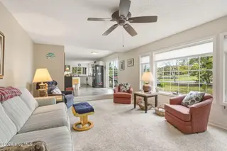105 Laurel Court, Pine Knoll Shores, NC 28512 – photo 19: Family Room