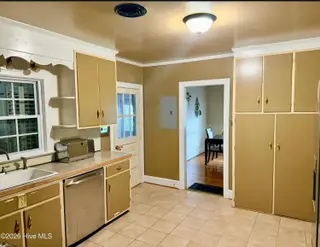 1210 Meadowood Drive, Kinston, NC 28501 – photo 18: Kitchen