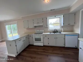 317 Beechwood Drive, Havelock, NC 28532 – photo 11: Kitchen