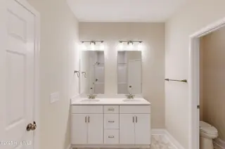 209 Sandpiper Place, Holly Ridge, NC 28445 – photo 13: 209 Sandpiper Place - Interiors - Edited