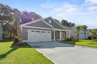 2062 Greenside Manor Drive SW, Ocean Isle Beach, NC 28469 – photo 3: 4_front exterior