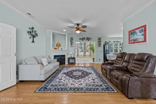 164 Laura Drive, New Bern, NC 28562 – photo 11: 22-web-or-mls-DSC_4338