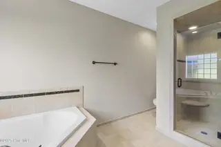 6618 Motts Village Road, Wilmington, NC 28412 – photo 21: 23_bathroom