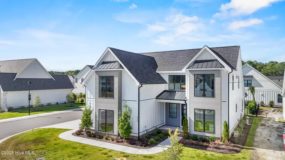 624 Waterstone Drive, Wilmington, NC 28411 – photo 1 of 74: 624 Waterstone Drive