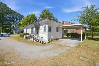 4162 E Church Street, Farmville, NC 27828 – photo 10: 7-web-or-mls-bls_0001