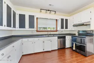 612 W Main Street, Mount Olive, NC 28365 – photo 6: 5T5A1058