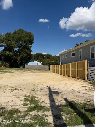 2209 7 Gibson Avenue, Wilmington, NC 28403 — lot in Carolina Place, Wilmington, NC, photo 2 of 7: 2209 Gibson
