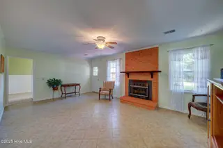 736 Kelly Road, Wilmington, NC 28409 – photo 7: 736KellyRoad(17)