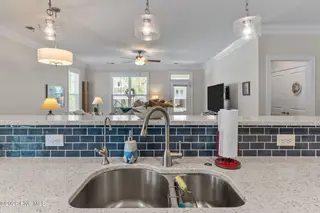 161 NE 31st Street, Oak Island, NC 28465 – photo 18: 23-web-or-mls-DSC04148