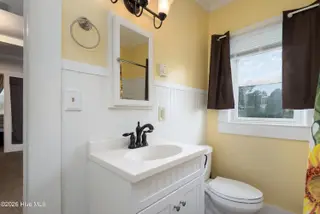 411 Spartanburg Avenue, Carolina Beach, NC 28428 – photo 16: Bathroom