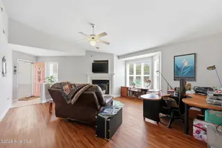 413 Commerce Avenue C, Morehead City, NC 28557 – photo 4: Front entrance and living room