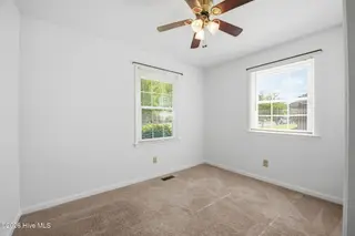 210 Nottingham Drive, Havelock, NC 28532 – photo 23: 24-web-or-mls-DSC_3272