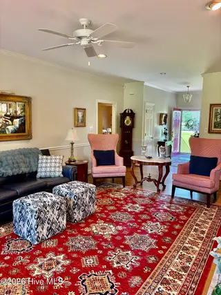 701 Discovery Bay, New Bern, NC 28562 — 3-bedroom home in Haywood Creek Landing, New Bern, NC, photo 5 of 26: Living room
