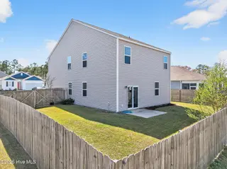1573 Murre Court SE, Bolivia, NC 28422 — 5-bedroom home in Avalon, Bolivia, NC, photo 4 of 48: Fenced in backyard