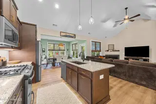 508 Crystal Road, Southport, NC 28461 — 3-bedroom home in Boiling Spring Lakes, Southport, NC, photo 3 of 50: 21_kitchen