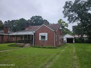 1211 E Holly Street, Goldsboro, NC 27530 – photo 2: Right Side View of Home