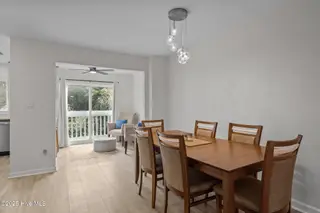 651 Salter Path Road 20b, Pine Knoll Shores, NC 28512 – photo 10: Dining Area