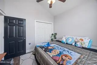 4101 Bluebill Drive 6, Greenville, NC 27858 – photo 16: 14-web-or-mls-BLS_0012
